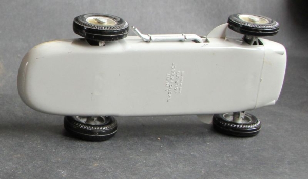 Merit Mercedes-Benz W 196 Silver Arrow Racingcar 1954 Plasticmodel (0686)